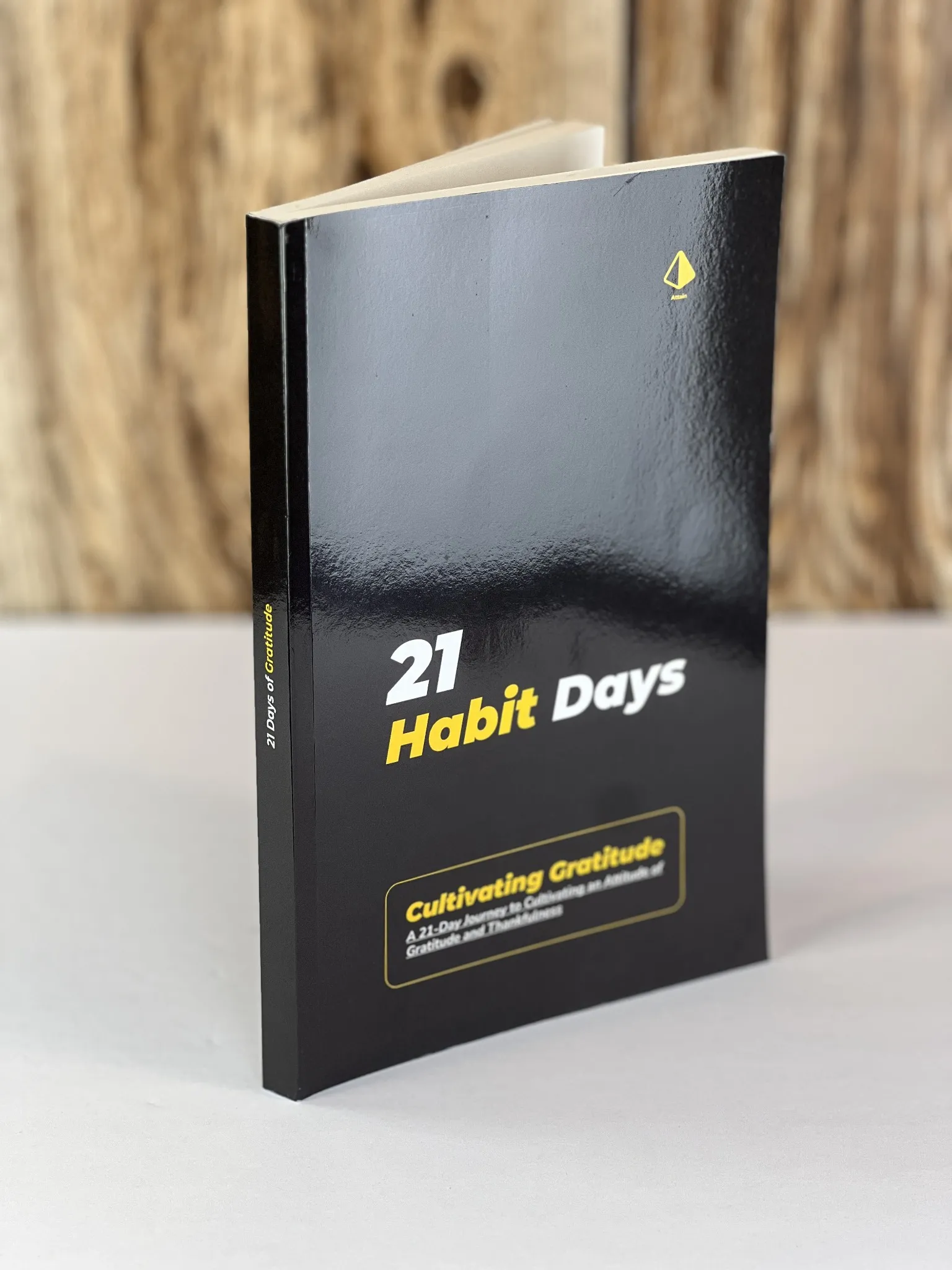 21 Habit Days: Cultivating Gratitude - b0cnmy2plk